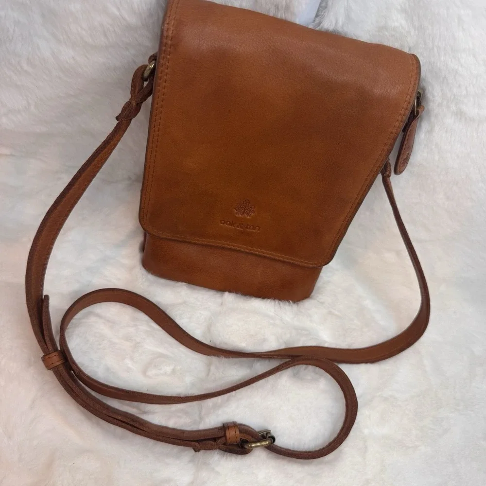 Oak & Tan Super Soft Brown Leather Crossbody Bag Small Phone Purse Wallet